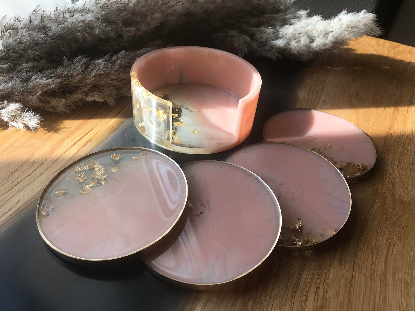 Untersetzer Set / mit 4 Untersetzer / Resin / Coaster / Dekoration / Epoxid / Party / Bar / Home / Tischdeko / Terasse / Balkon / Hochzeit
