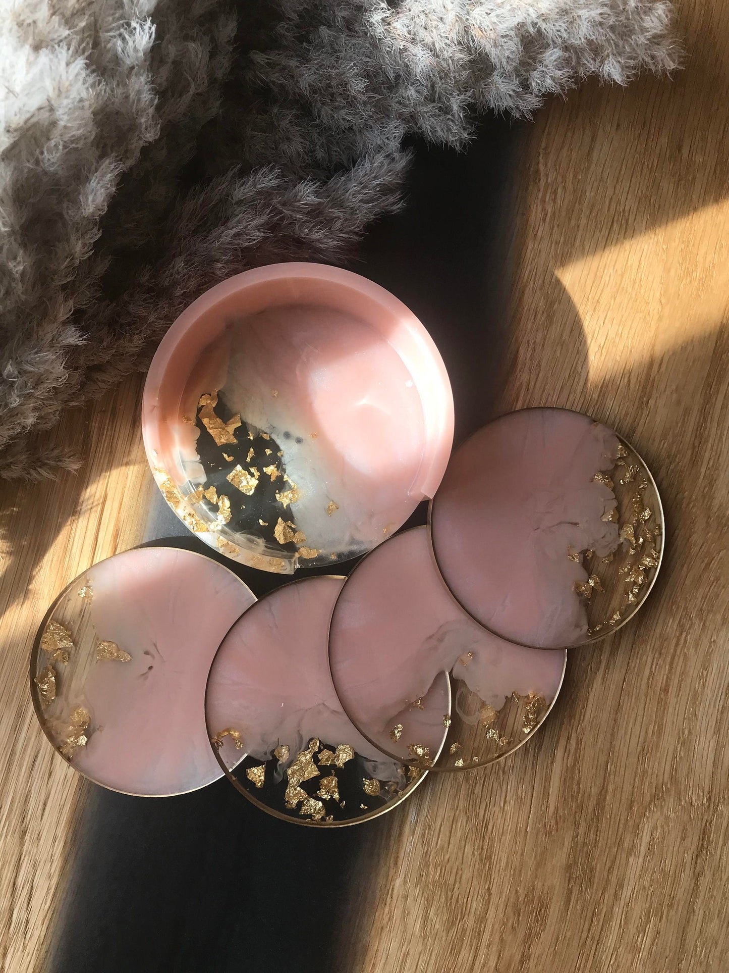 Untersetzer Set / mit 4 Untersetzer / Resin / Coaster / Dekoration / Epoxid / Party / Bar / Home / Tischdeko / Terasse / Balkon / Hochzeit