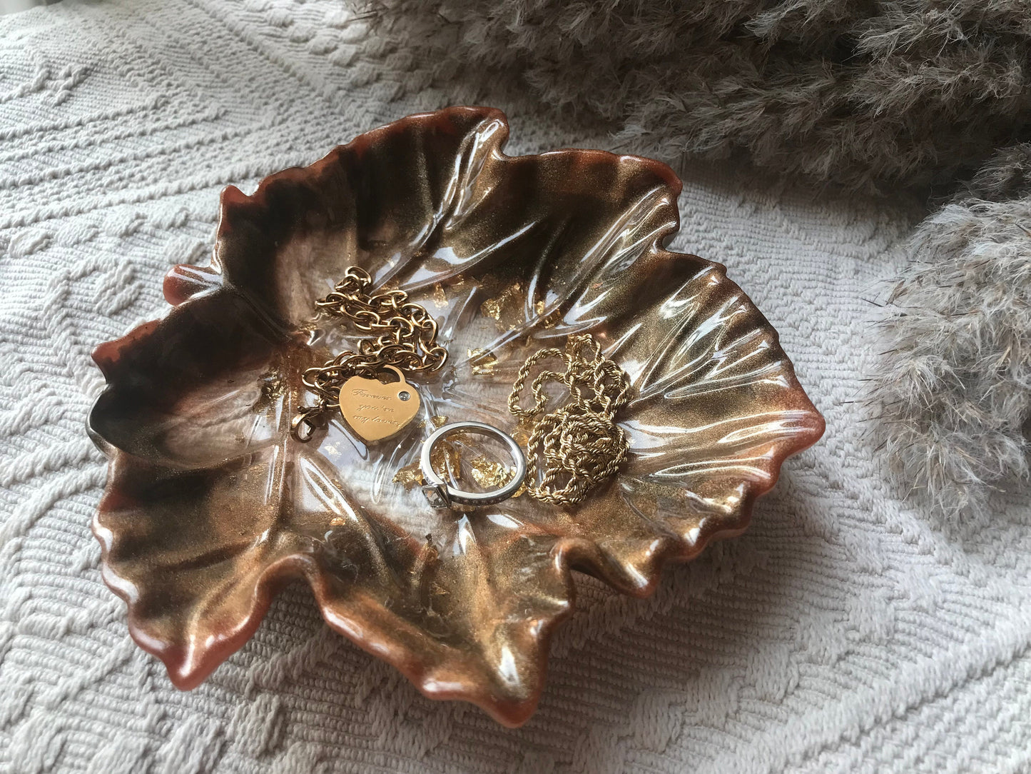 Herbstdeko - Schälchen aus Epoxidharz Schmuckschale Schale Blattform Ringschale aus Epoxidharz Dekoration