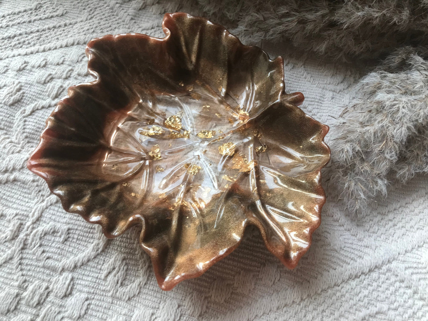 Herbstdeko - Schälchen aus Epoxidharz Schmuckschale Schale Blattform Ringschale aus Epoxidharz Dekoration