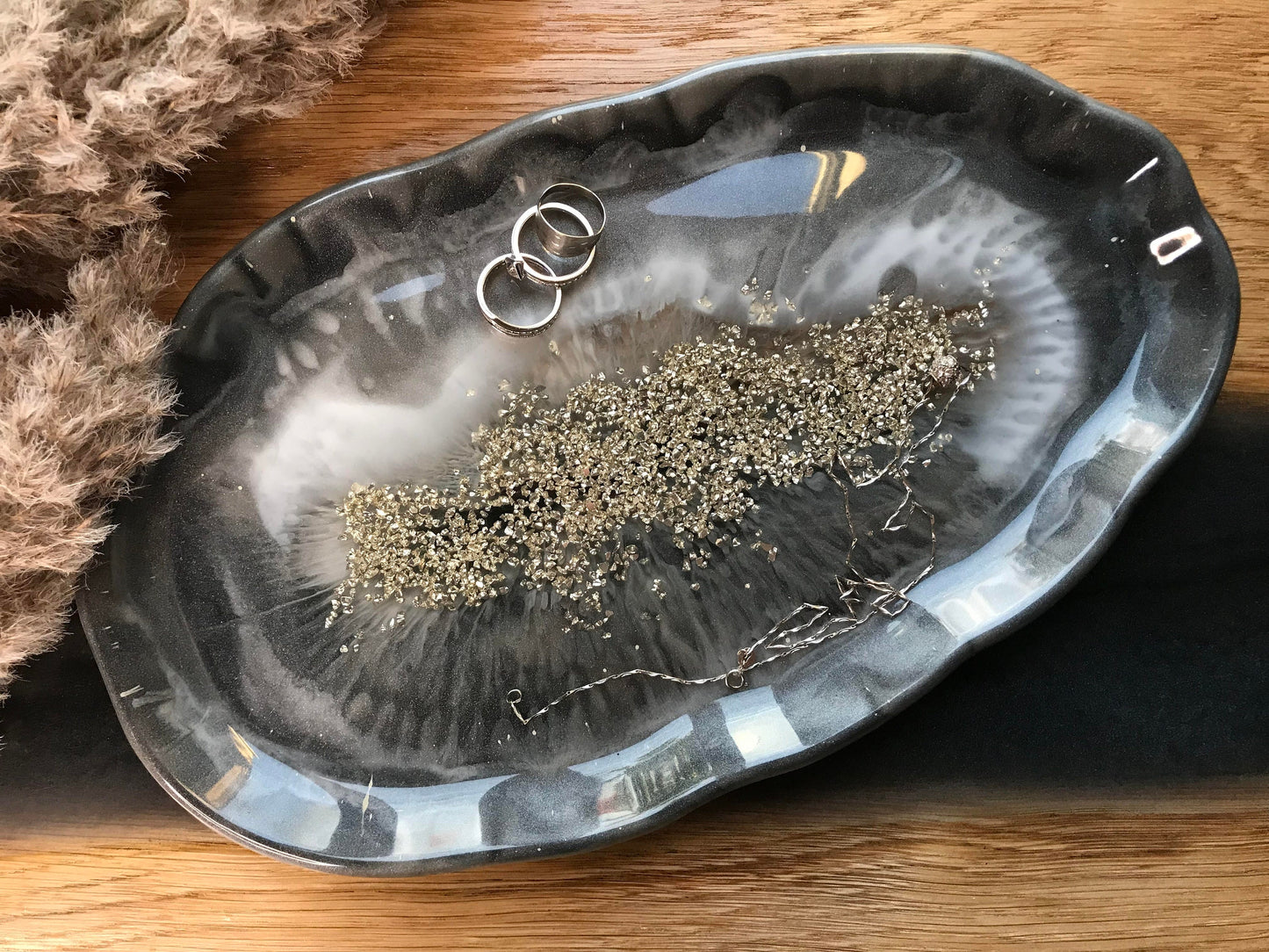 Tray / Decorative tray / Jewelry bowl / Wedding / Bowl / Decorative bowl / Epoxy resin / Resin / Wedding / Home / Table decoration