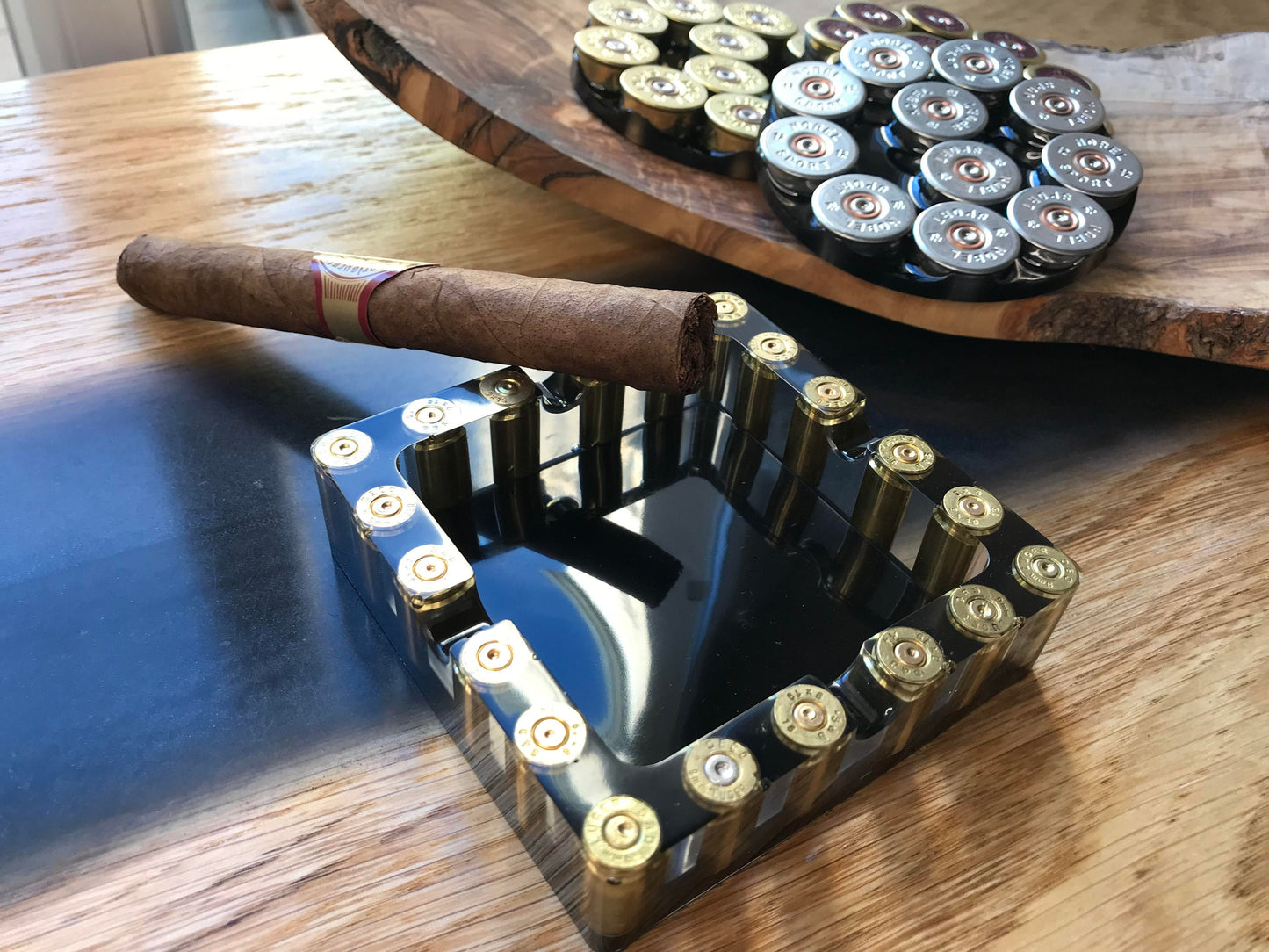 9 mm Aschenbecher aus Resin-Vatertag-Dekoration-Männer Geschenk-Patronenhülsen-Army-Military-Bundeswehr-Ammo-Bullet-Jäger-Soldier-Garten