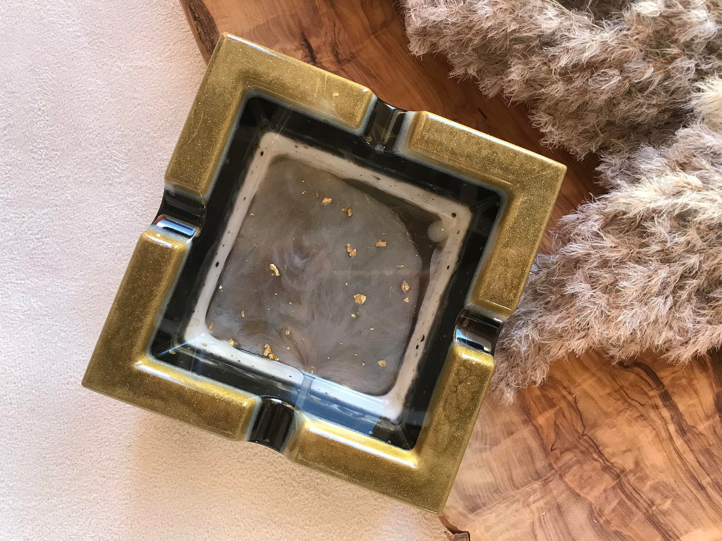 Aschenbecher aus Resin