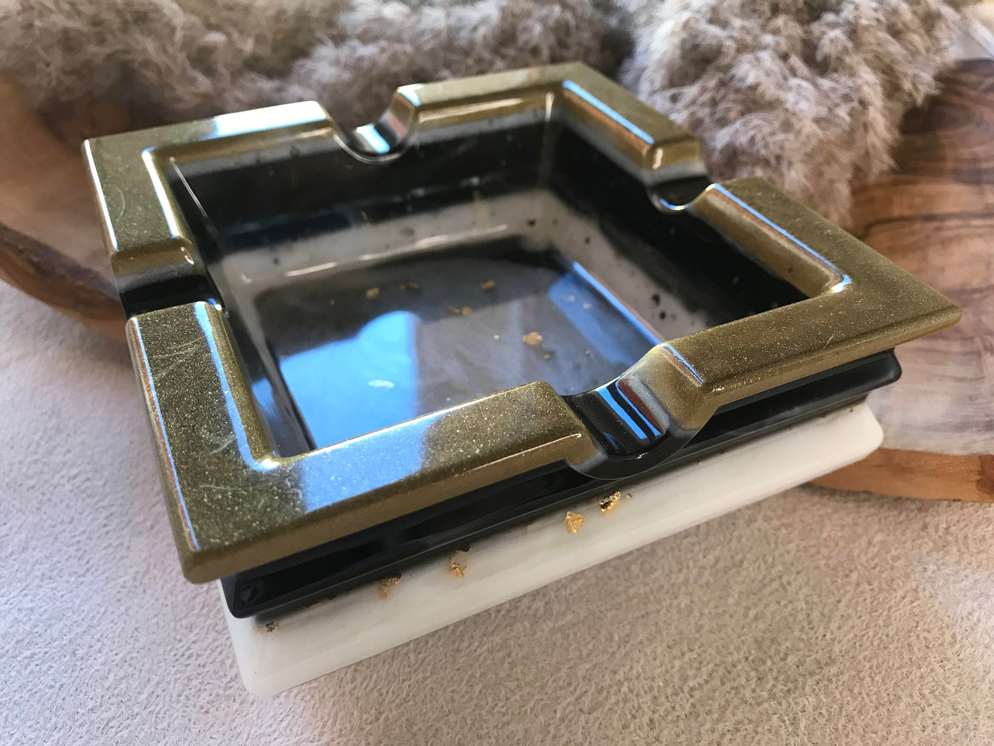 Aschenbecher aus Resin