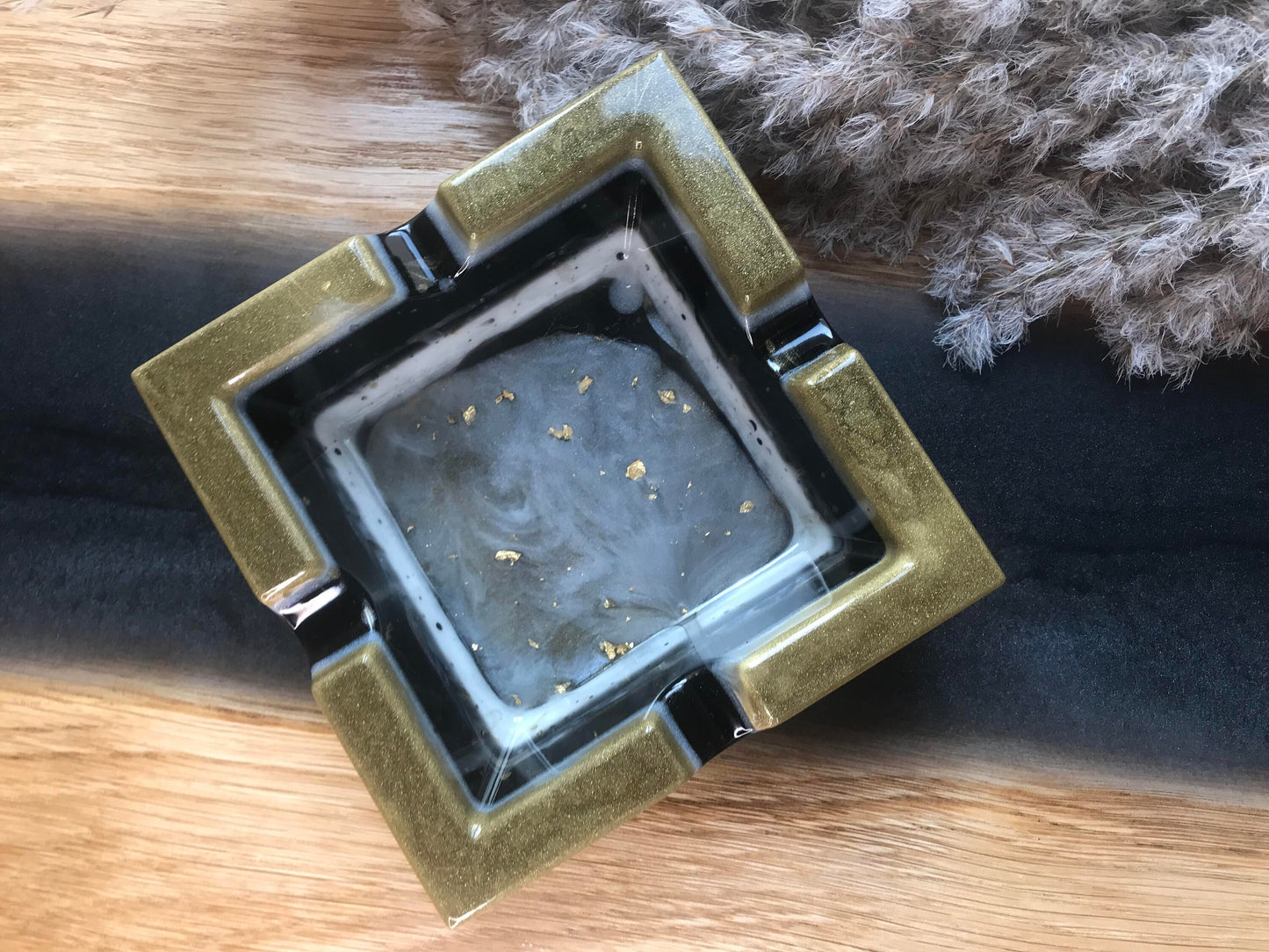Aschenbecher aus Resin