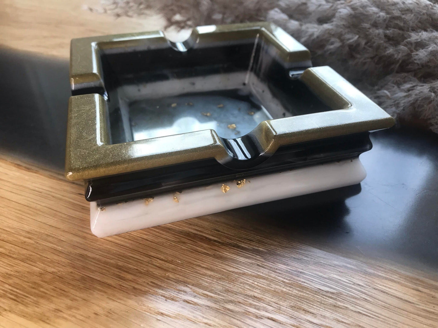 Aschenbecher aus Resin