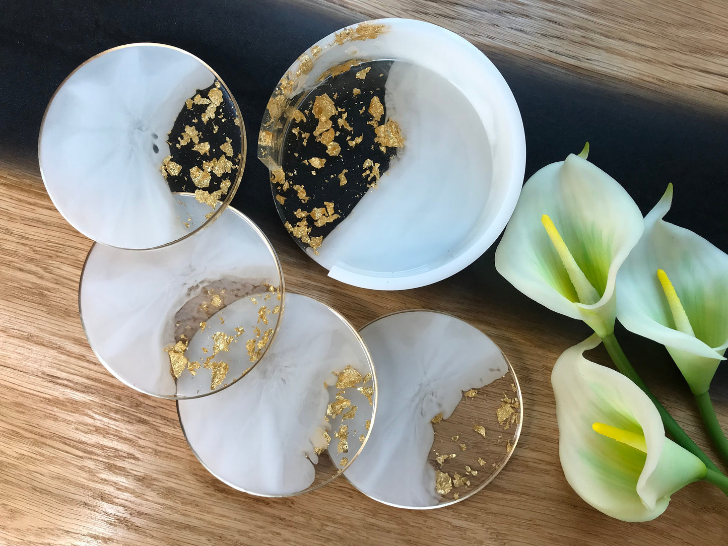 Coaster set / with 4 coasters / home / epoxy / decoration / coaster / resin / white / gold / party / balcony / terrace / bar / decoration