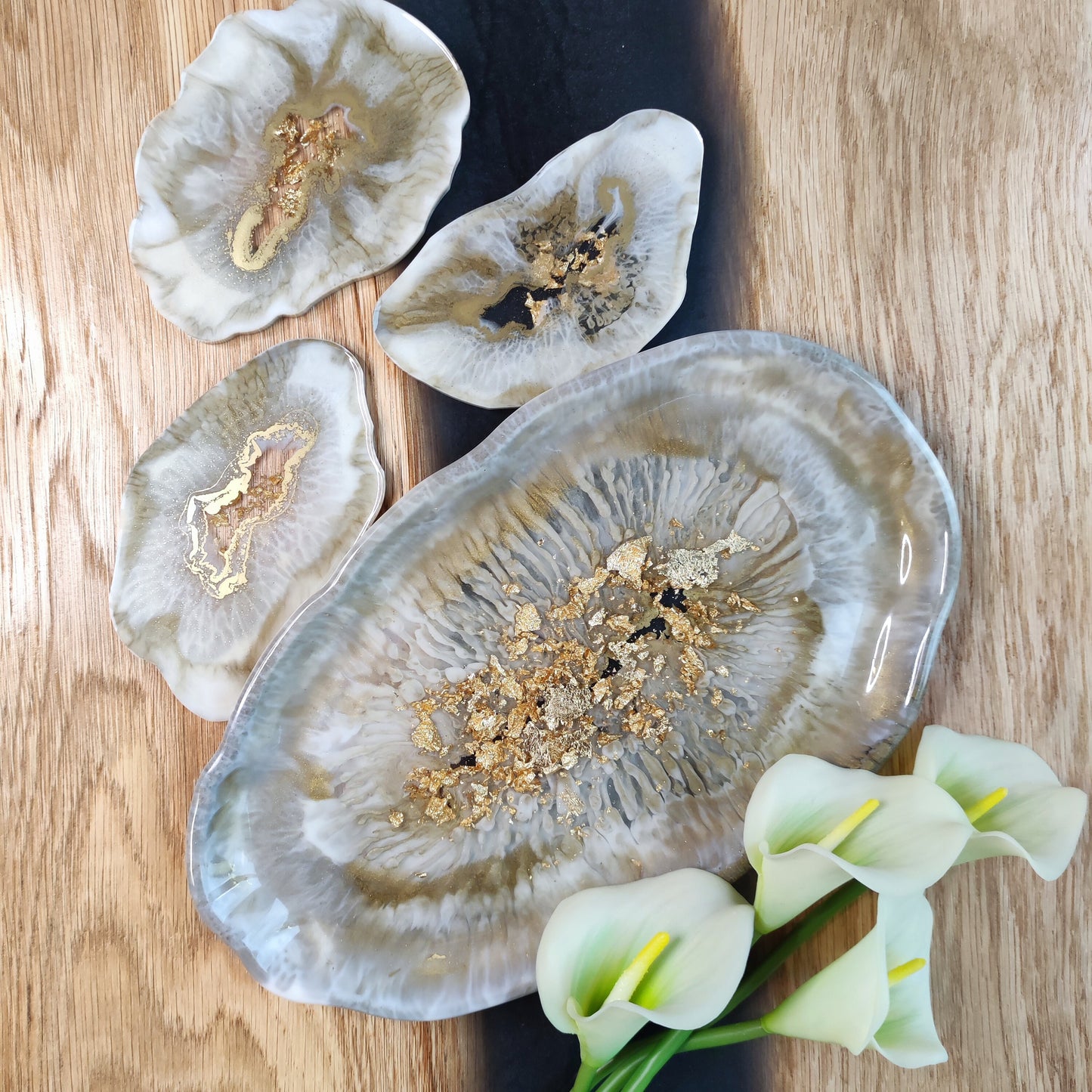 GOLD Tray / Decorative Tray / Jewelry Bowl / Bowl / Decorative Bowl / Epoxy Resin / Resin / Wedding / Home / Table Decoration