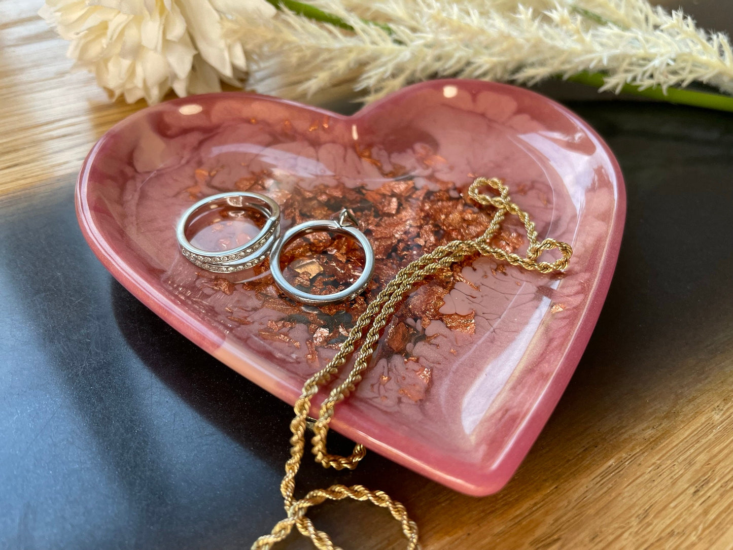 Schmuckschale / Tray / Marmor / Schale / Ringschale / Tablett / Seifenschale / Epoxidharz / Resin / Rosa / Rosegold / Herz