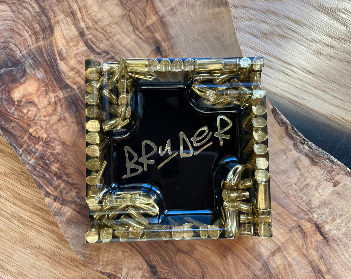 Aschenbecher aus Epoxidharz-Vatertag-Männer Geschenk-Jäger-Soldier-Army-Military-Bundeswehr-Ammo-Bullet-Resin-Shotgun-Patronen-Dekoration