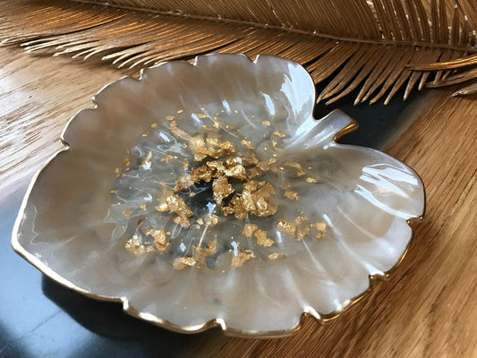 Jewelry tray / tray leaf shape / ring tray / made of epoxy resin / palm