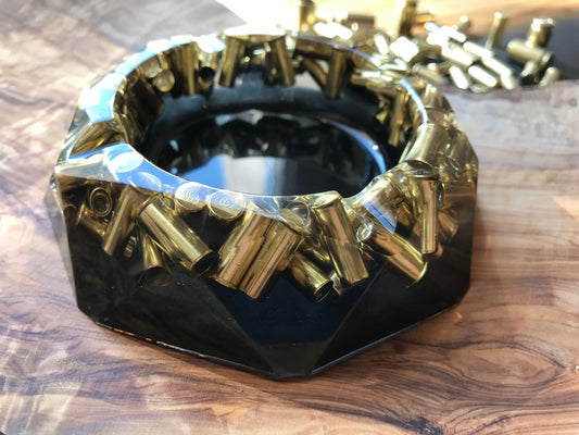 BLACK EYE Epoxy Resin Ashtray Fathers Day Men Gift Hunter Soldier Army Military Bundeswehr Ammo Bullet Resin Shotgun Cartridge Party Bar