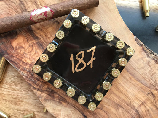Aschenbecher aus Epoxidharz 187 Männer Geschenk Geschänk zum Vatertag Jäger Soldier Army Military Bundeswehr Ammo Bullet Resin Shotgun Patronen Terasse