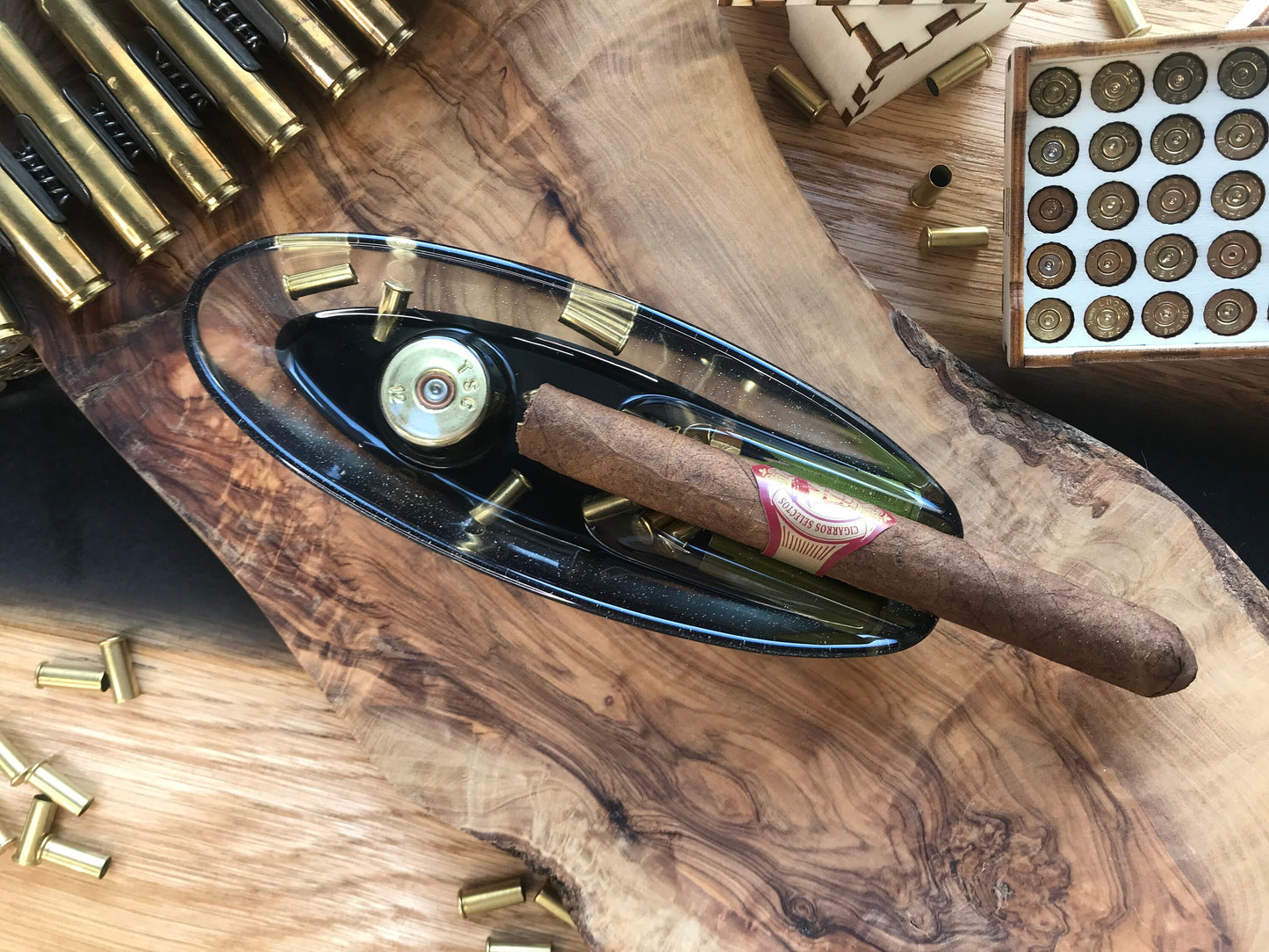 Resin Ashtray Father's Day Decoration Men's Gift Bullet Casings Army Military Bundeswehr Ammo Bullet Hunter Soldier Garden Party