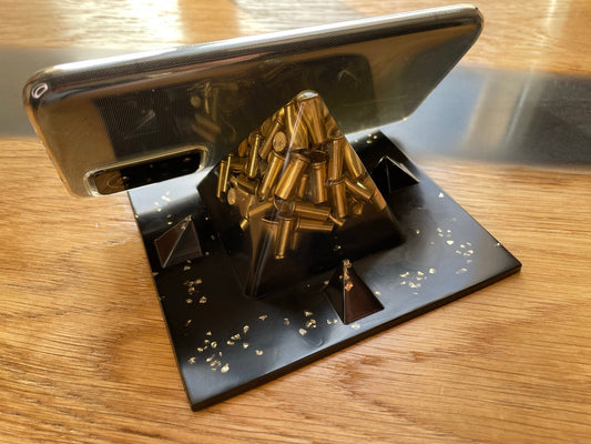 Handyhalter - Tablethalter - Geschenk - Dekoration - Resin - Epoxid - Vatertag - Patronen - Bundeswehr - Military - Army - Wohndeko - Jäger