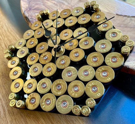 Wanduhr aus Resin Fathers Day Men Gift Hunter Soldier Army Military Bundeswehr Ammo Bullet Resin Shotgun Cartridge Party Bar