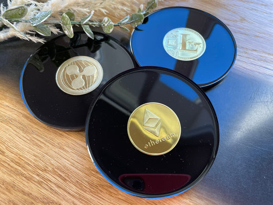 ETH-LTC-XRP Untersetzer aus Resin-Stocks-Resin-Krypto-Money-Home-Coaster-Forex-Bar-Crypto-Trading-Kurs-Börse-Resin-Dollar-Bulle-Geschenk