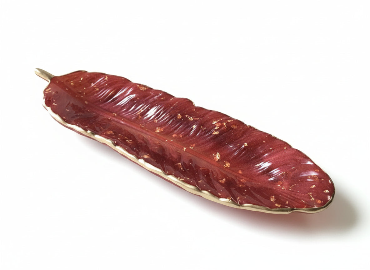 Epoxidharz Schmuckschale in Federstil